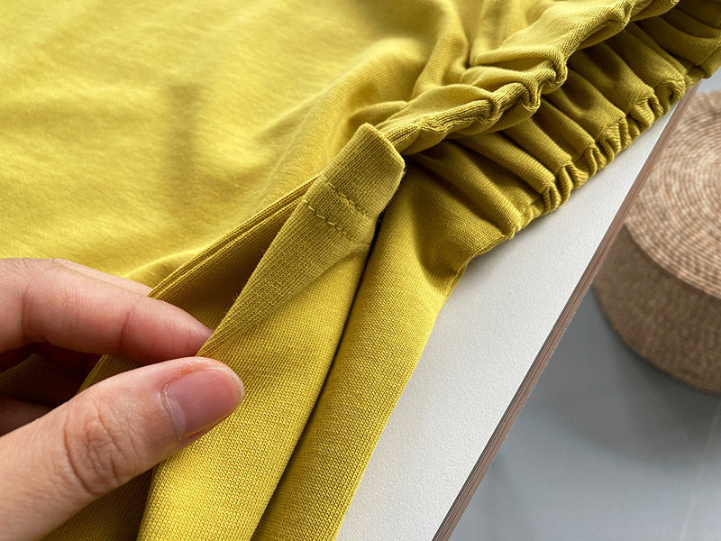 Women With Skimpy Sleeves And Pleated T-shirts - The Number 1 Things