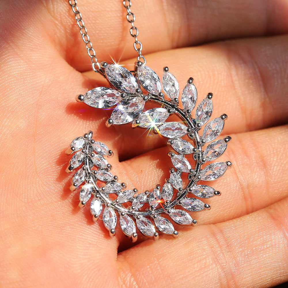Simple And Versatile Micro-encrusted Zircon Leaf Necklace Clavicle Chain Women - The Number 1 Things