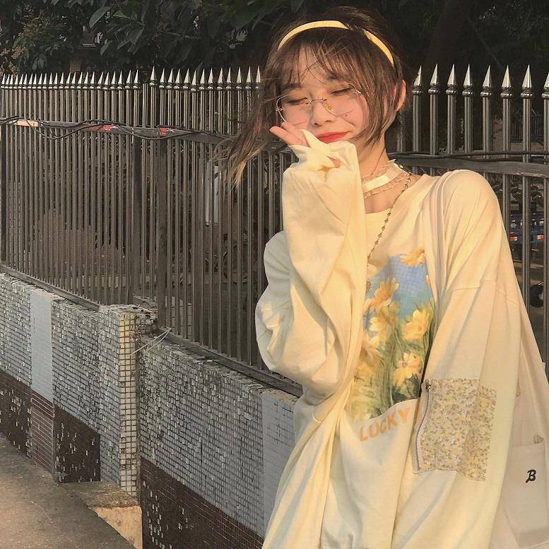 Autumn Japanese Oil Painting Style Sweet Flower Printed Long-sleeved Top - The Number 1 Things