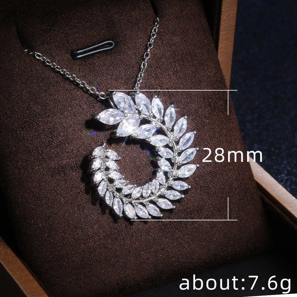 Simple And Versatile Micro-encrusted Zircon Leaf Necklace Clavicle Chain Women - The Number 1 Things