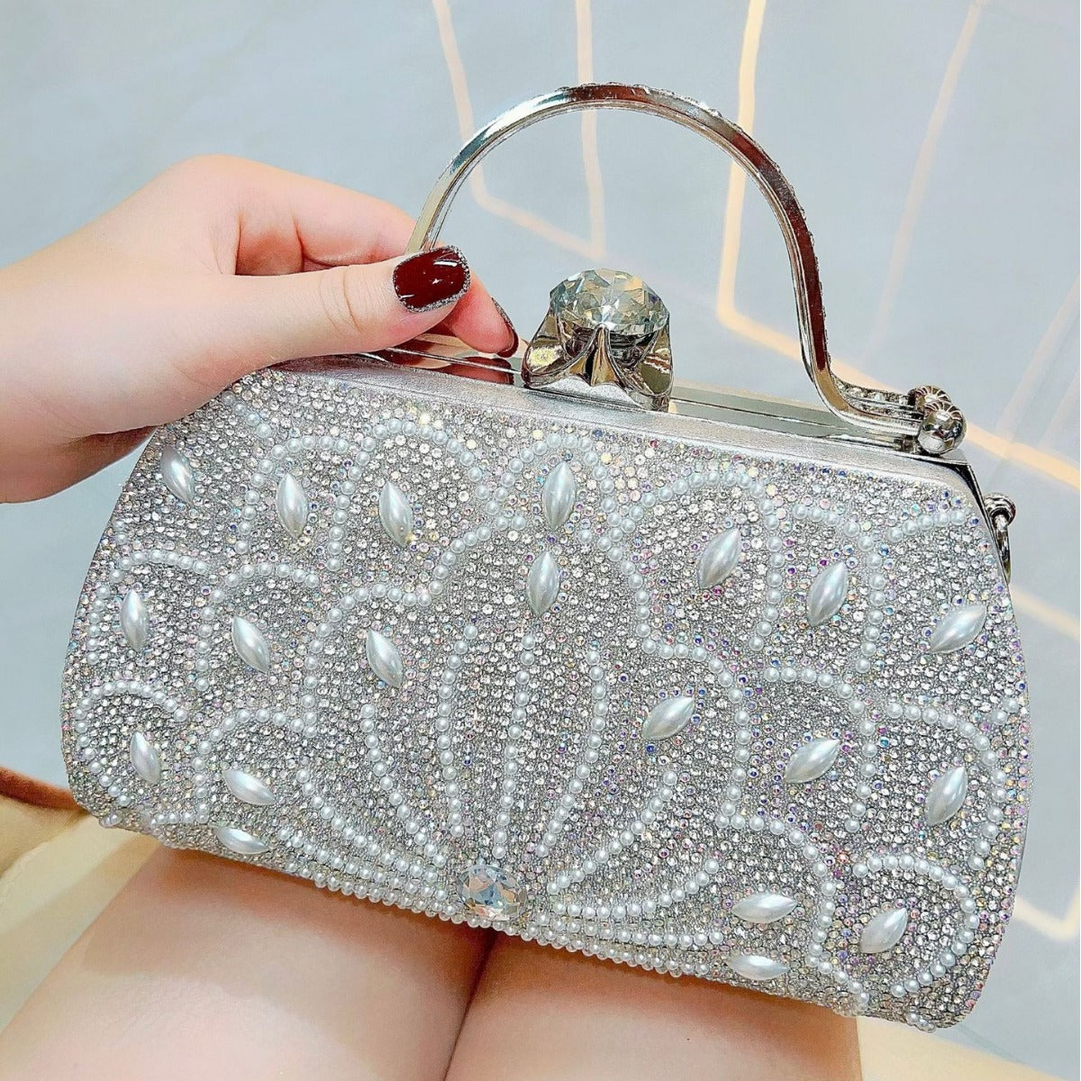 Women's Portable Solid Color Creative Rhinestone Handbag - The Number 1 Things