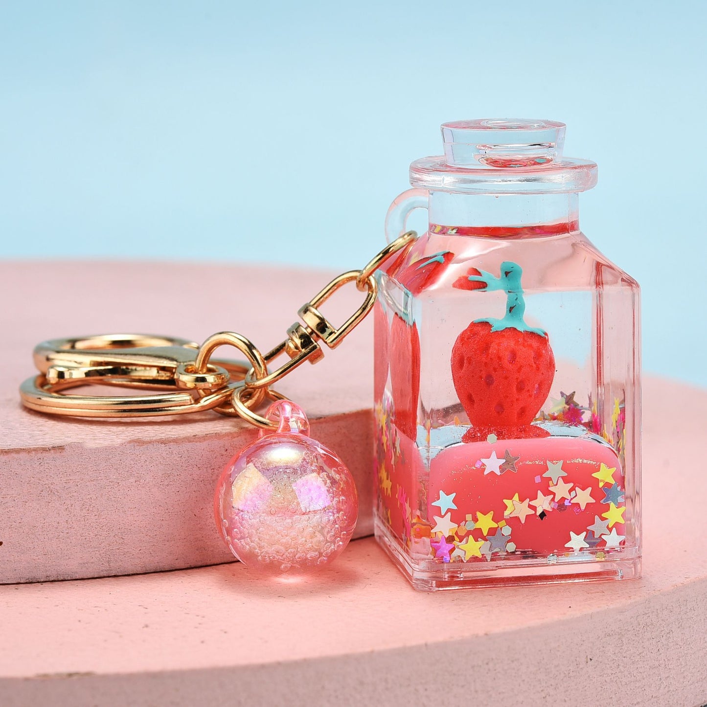 Quicksand Oil Five-pointed Star Strawberry Key Chain Floating Acrylic - The Number 1 Things