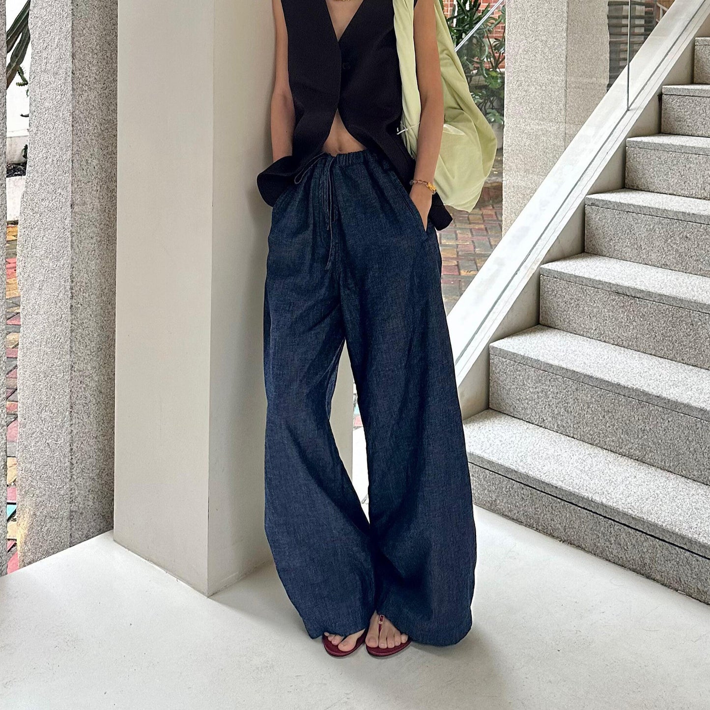 Casual Style Drawstring Elastic Waist Wide Leg Jeans