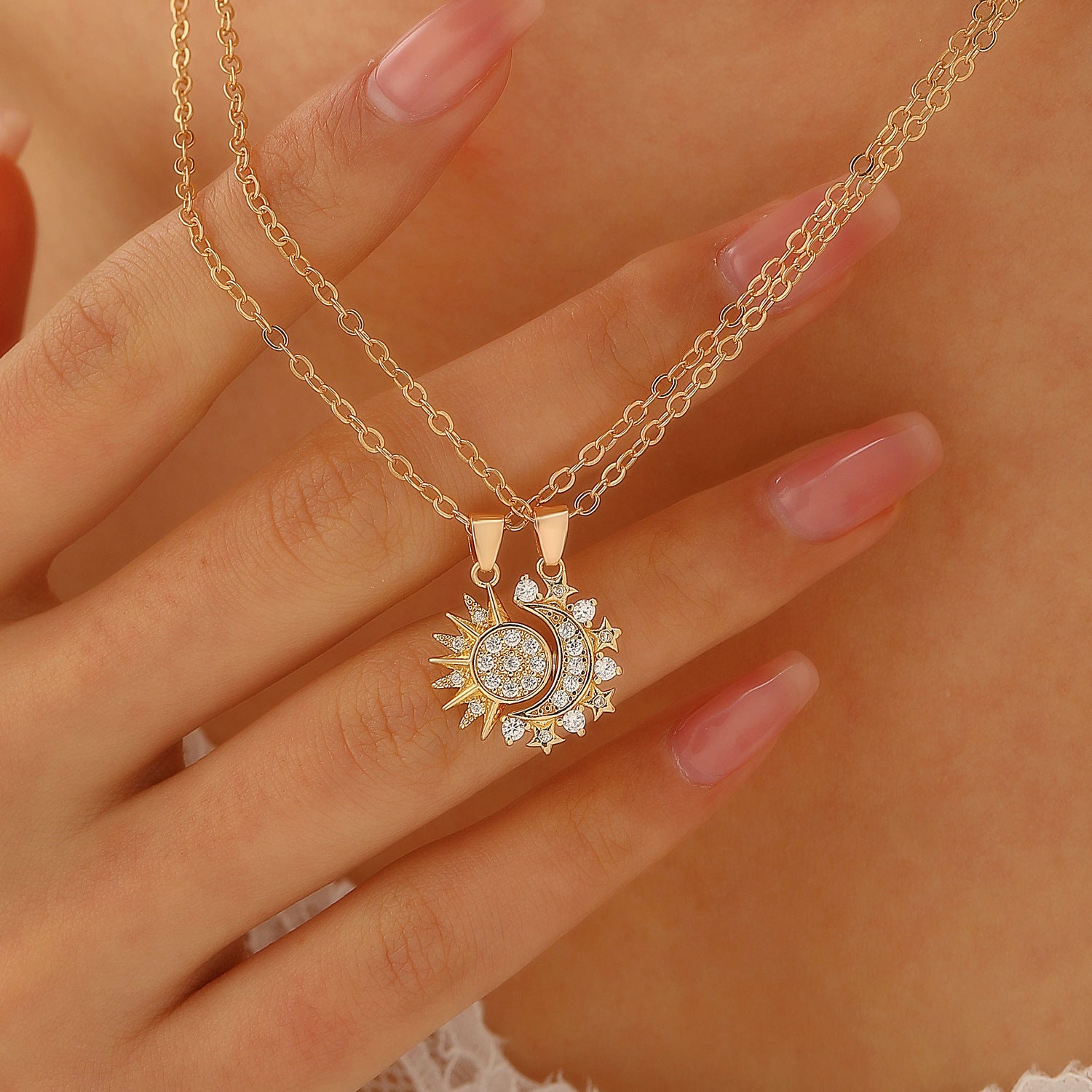 2pcs Necklace Sun And Moon Magnetic Pendant Clavicle Chain Necklace For Couple Lovers - The Number 1 Things