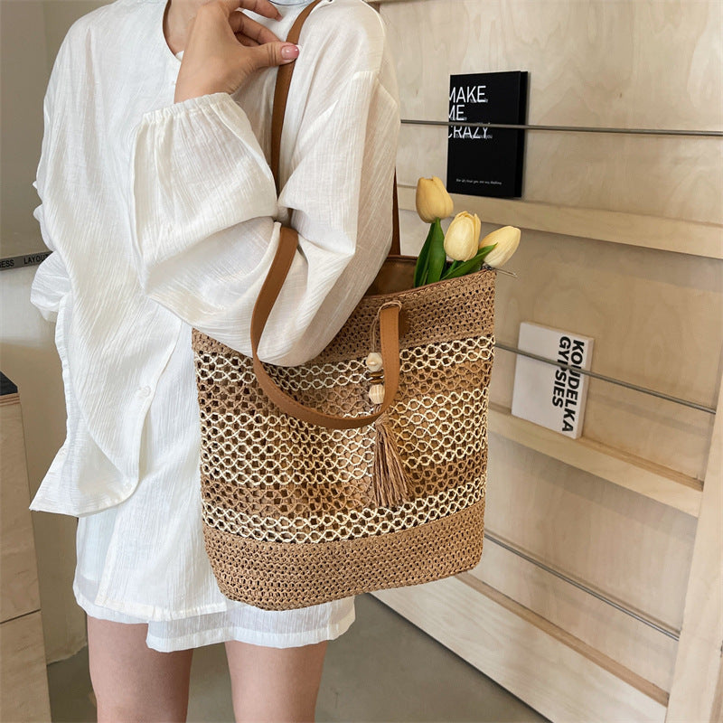 Summer Stripe Straw Sholder Bags With Tassel Pendant Fashion Large Capacity Seaside Vacation Beach Bags - The Number 1 Things
