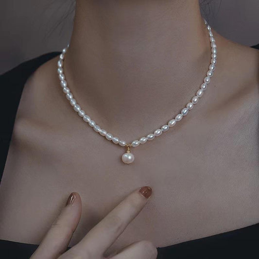 Natural Freshwater Pearl Necklace Women's Simple Fashion Elegance Retro Clavicle Chain All-matching - The Number 1 Things