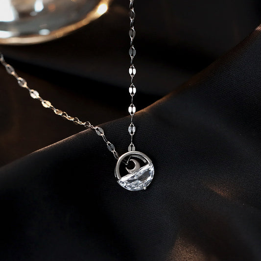 Simple Temperament Bright Moon Necklace On The Sea - The Number 1 Things