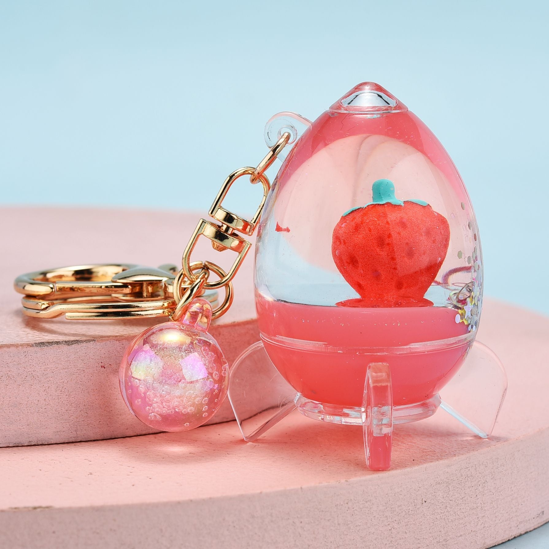 Quicksand Oil Five-pointed Star Strawberry Key Chain Floating Acrylic - The Number 1 Things