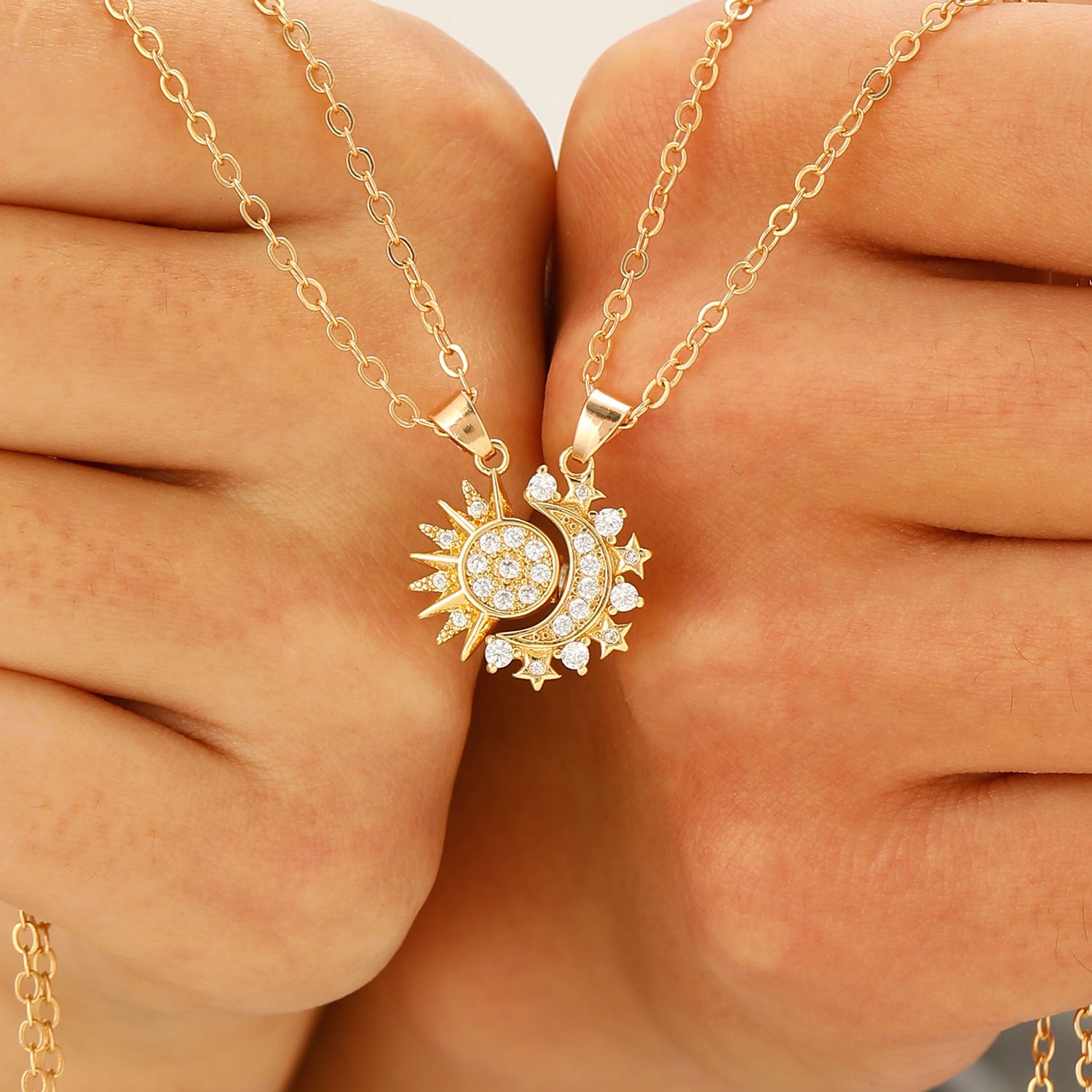 2pcs Necklace Sun And Moon Magnetic Pendant Clavicle Chain Necklace For Couple Lovers - The Number 1 Things