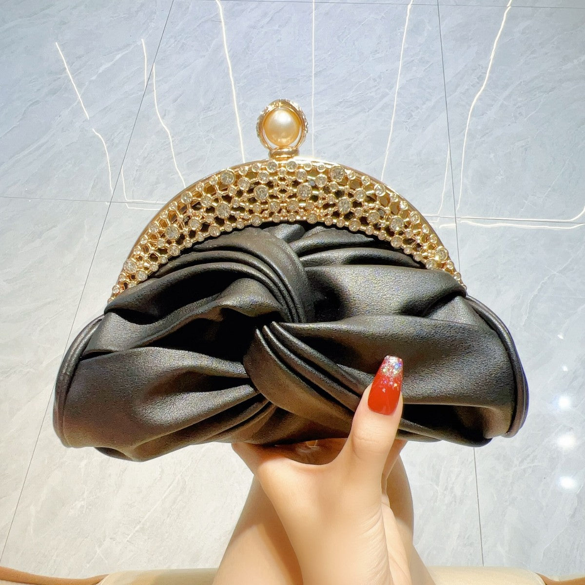 Diamond-embedded High-grade Socialite Clutch Mini - The Number 1 Things