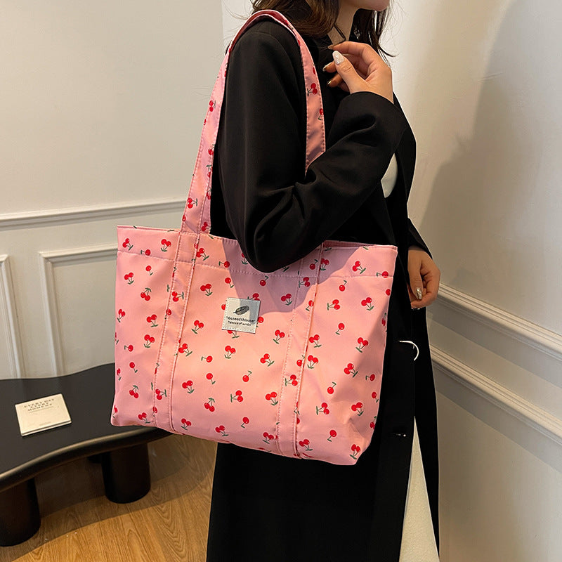 Large Capacity Commuter Shoulder Handbag Holder - The Number 1 Things