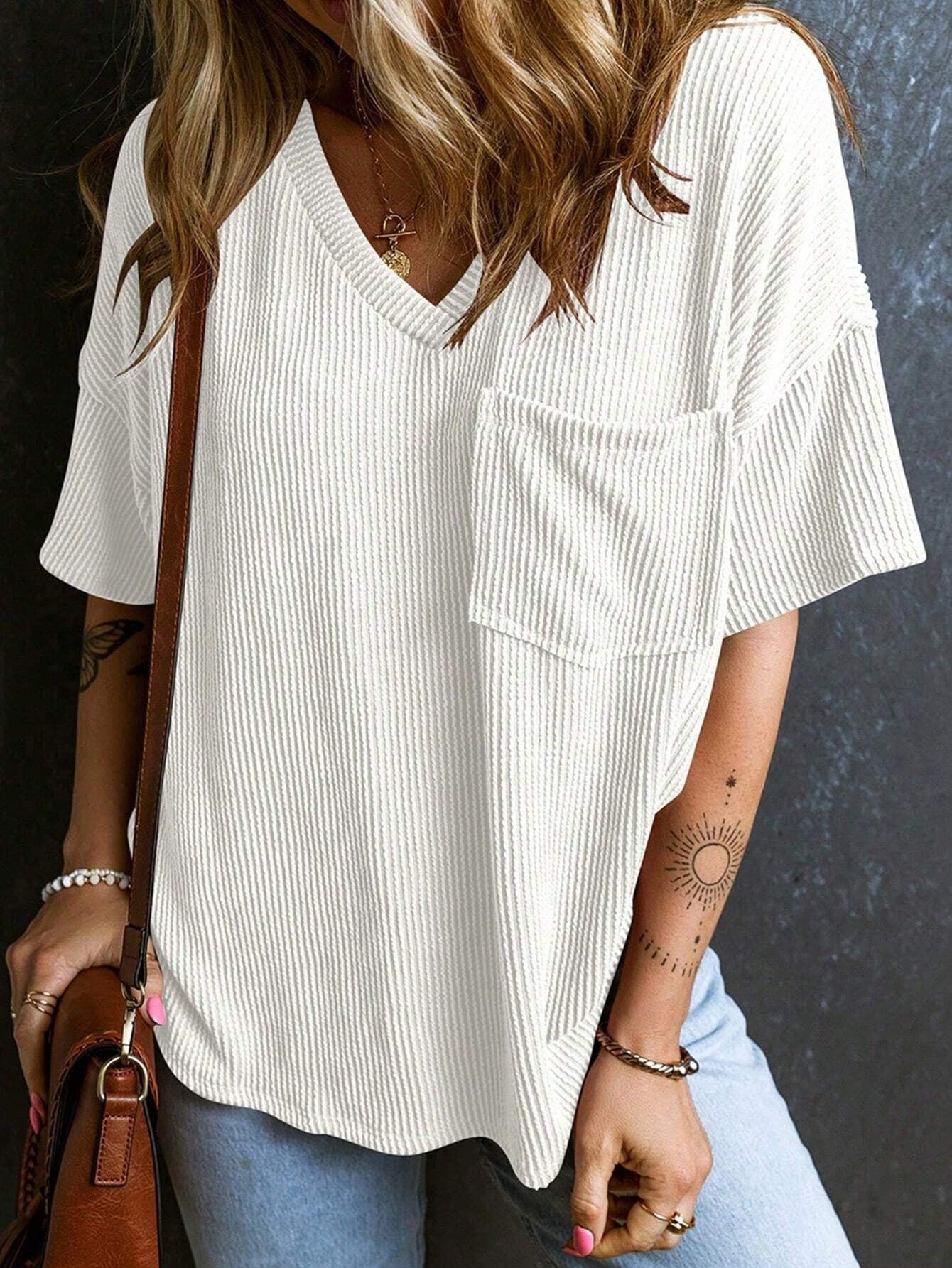 Fashionable Two-tone Pullover Short Sleeve V-neck Top For Women - The Number 1 Things
